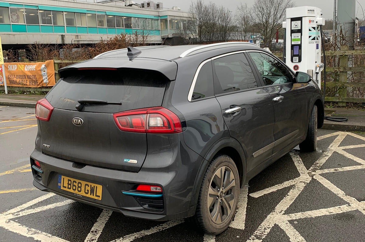 Kia e-Niro to Edinburgh - plugged in Kia e-Niro to Edinburgh - plugged in