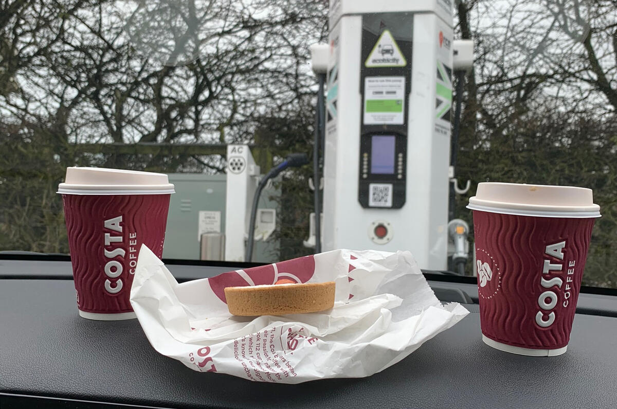 Kia e-Niro to Edinburgh - refreshments Kia e-Niro to Edinburgh - refreshments