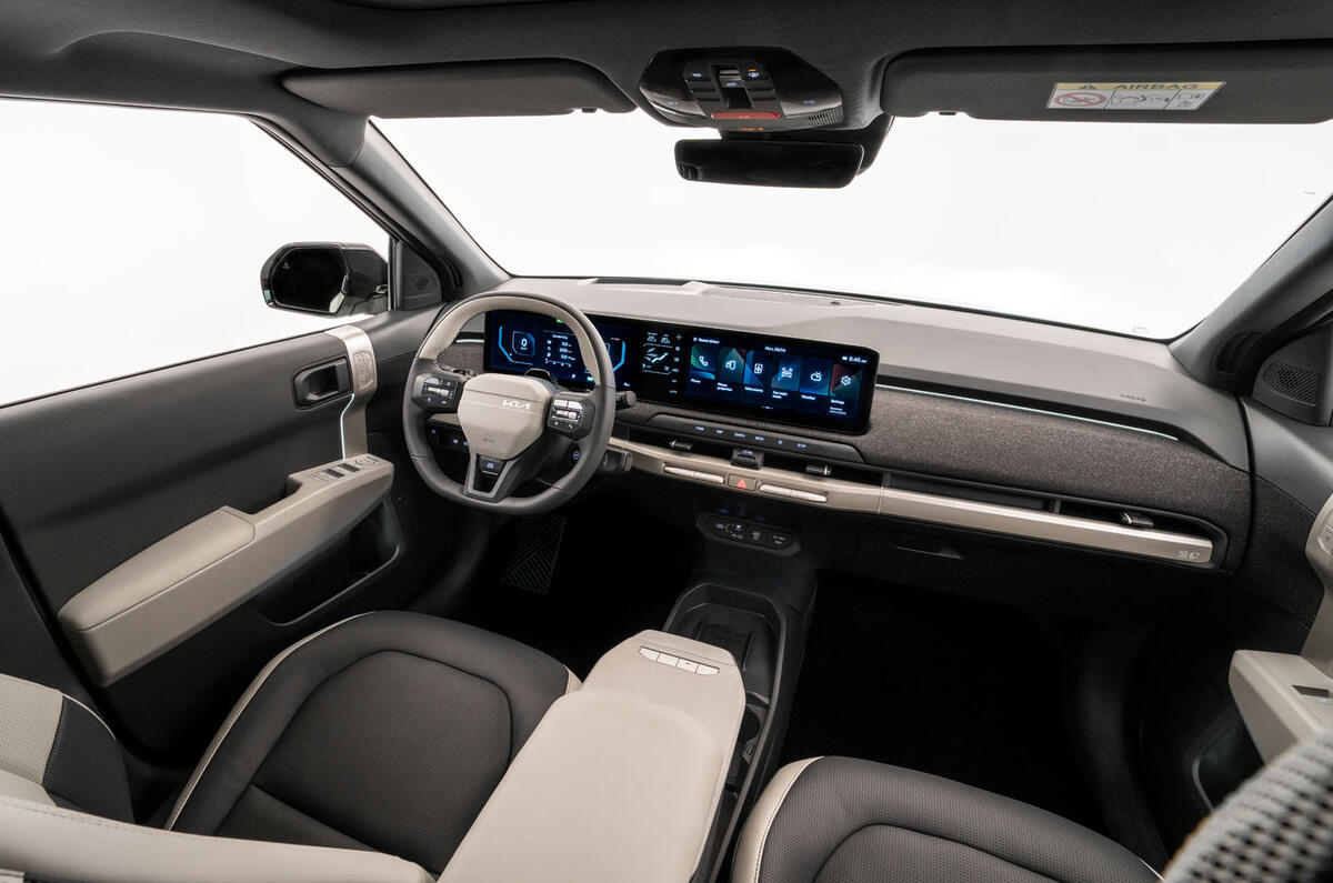 Kia EV3 dashboard wide Kia EV3 dashboard wide
