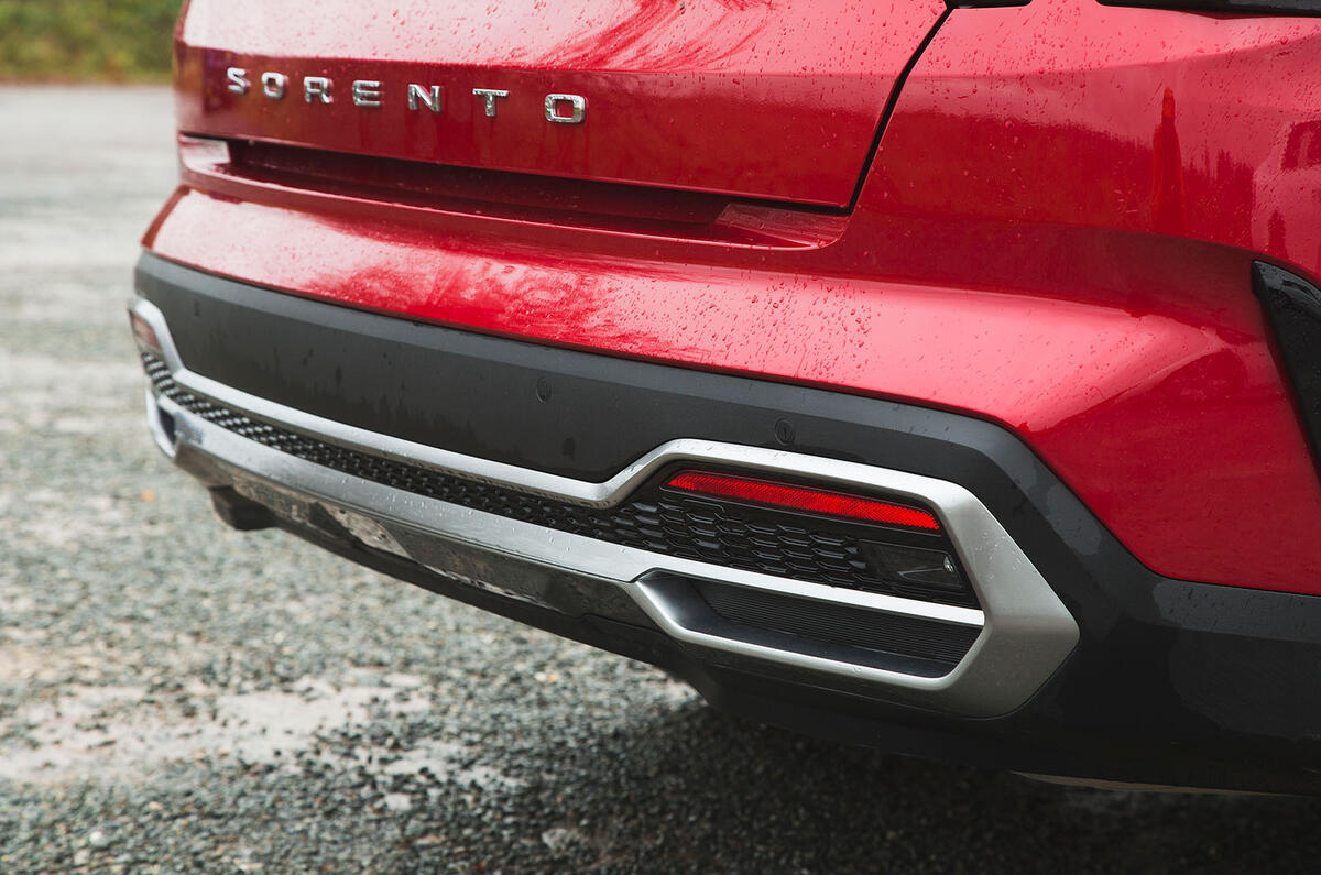 Kia Sorento rear bumper