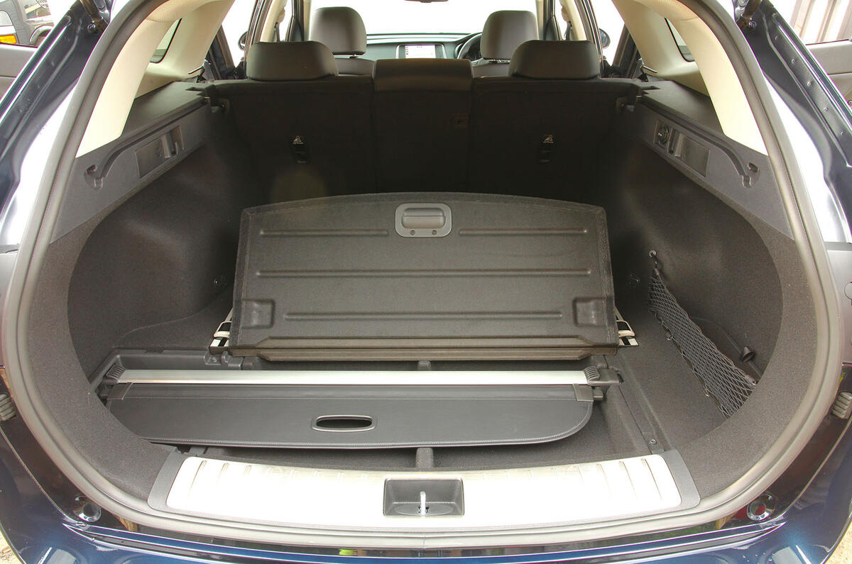 2017 polish car Autocar  review  Kia Optima Sportswagon review 2016