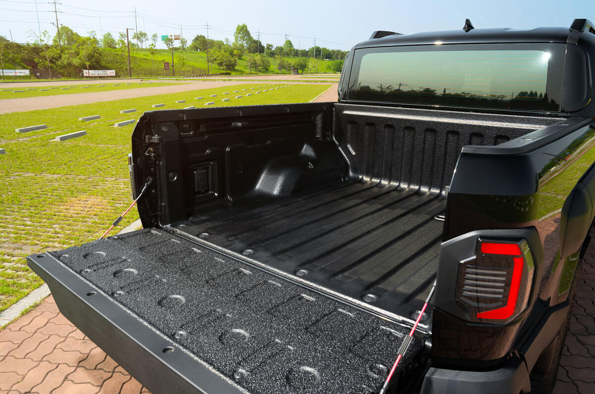 Kia Tasman review 2025 02 load bed Kia Tasman review 2025 02 load bed