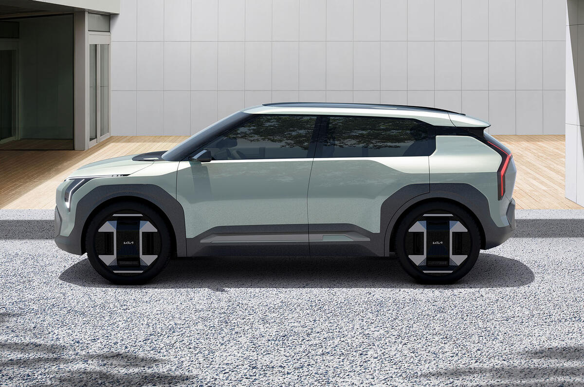 Kia EV3 side Kia EV3 side