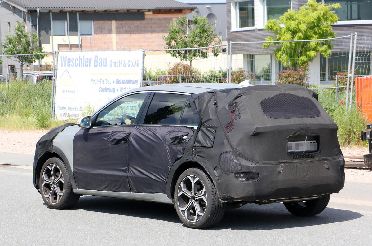 Kia Niro 11 Kia Niro 11