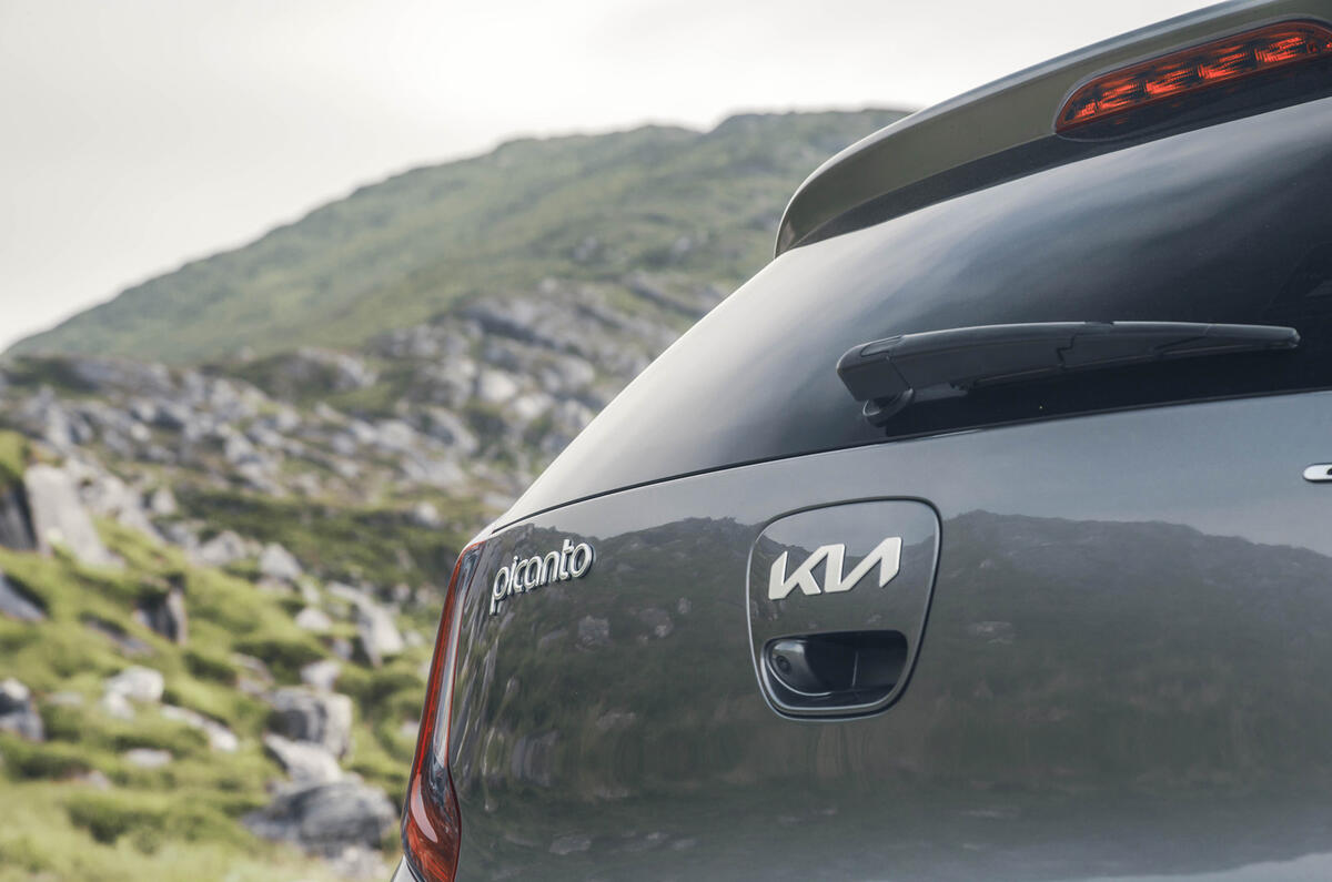 Kia Picanto Ireland boot lid Kia Picanto Ireland boot lid