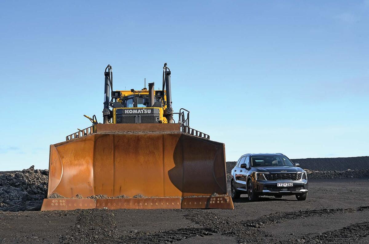 Kia Sorento to Iceland with digger Kia Sorento to Iceland with digger