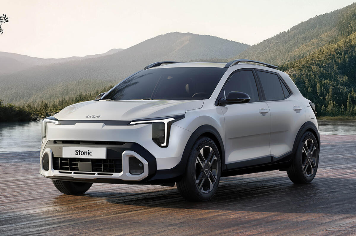 Kia Stonic front 3 4 white