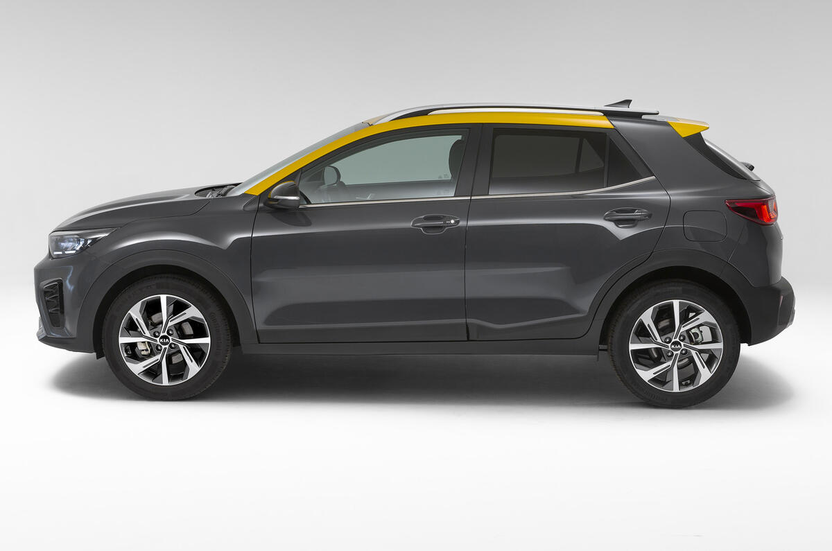 2020 Kia Stonic - side 2020 Kia Stonic - side