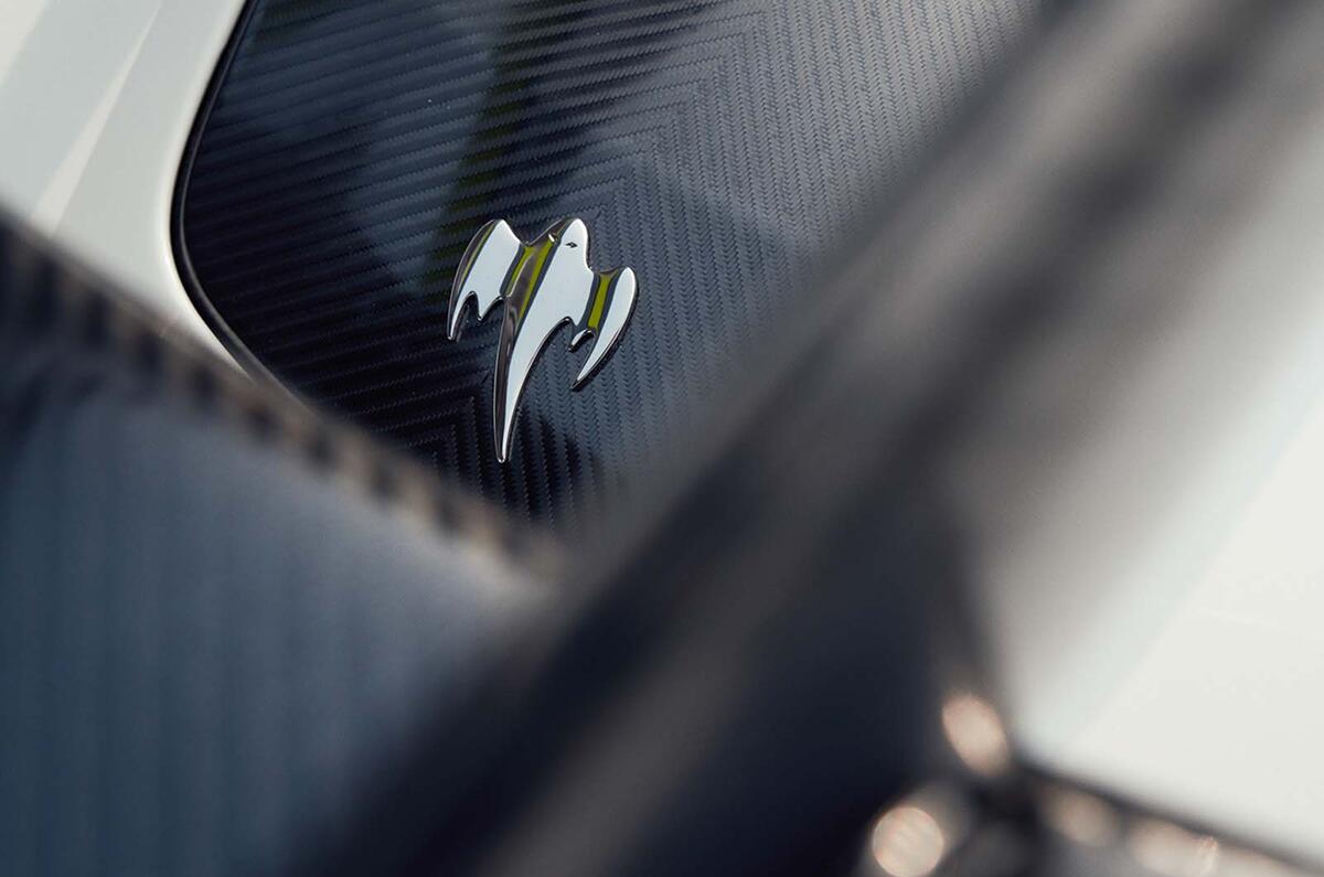 Koenigsegg badge Koenigsegg badge