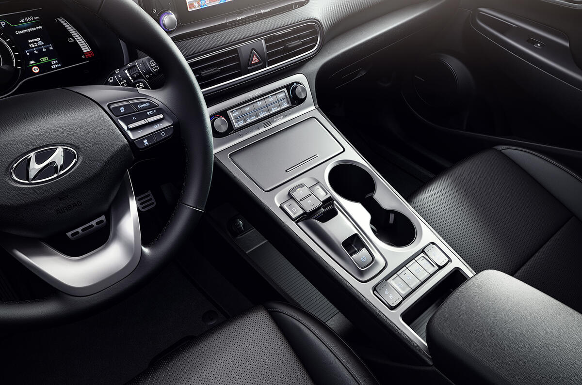 Hyundai Kona Electric gets 292-mile range, 7.6sec to 62mph