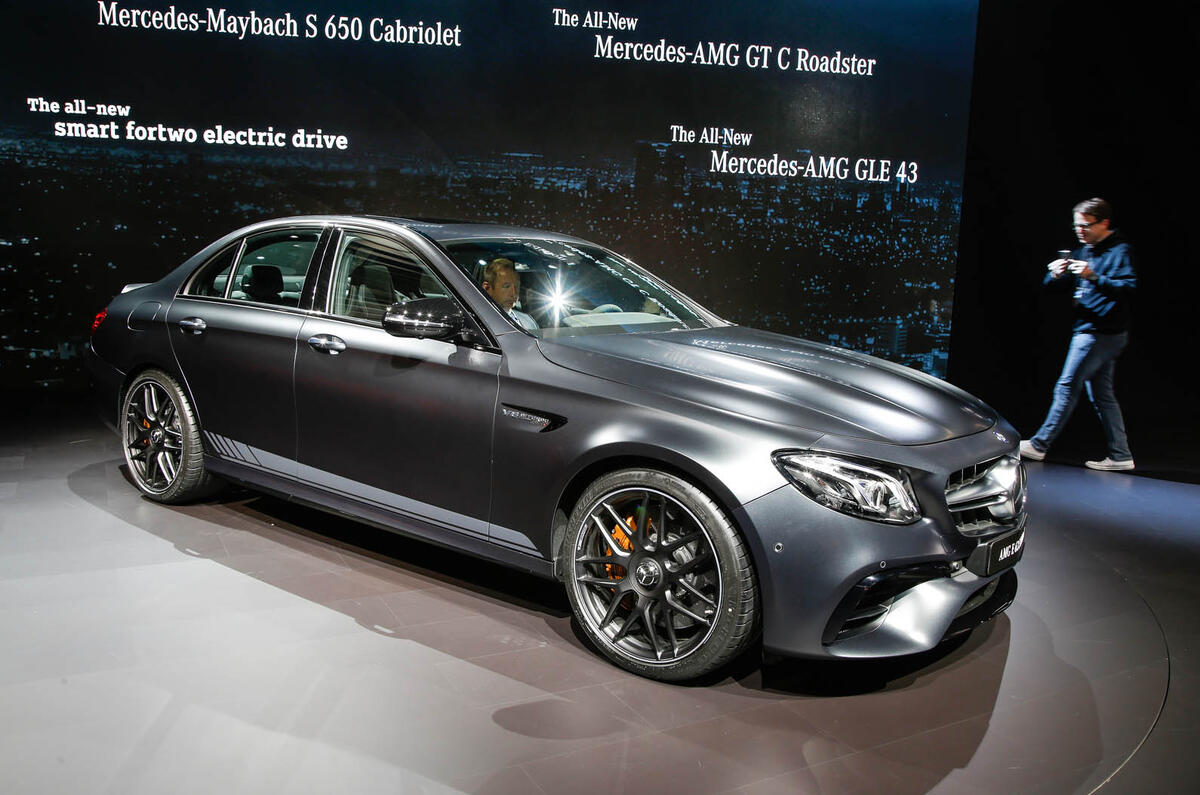 2016 LA motor show - live blog and gallery