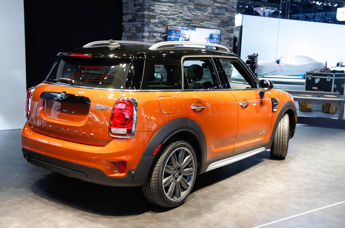 2016 LA motor show - live blog and gallery