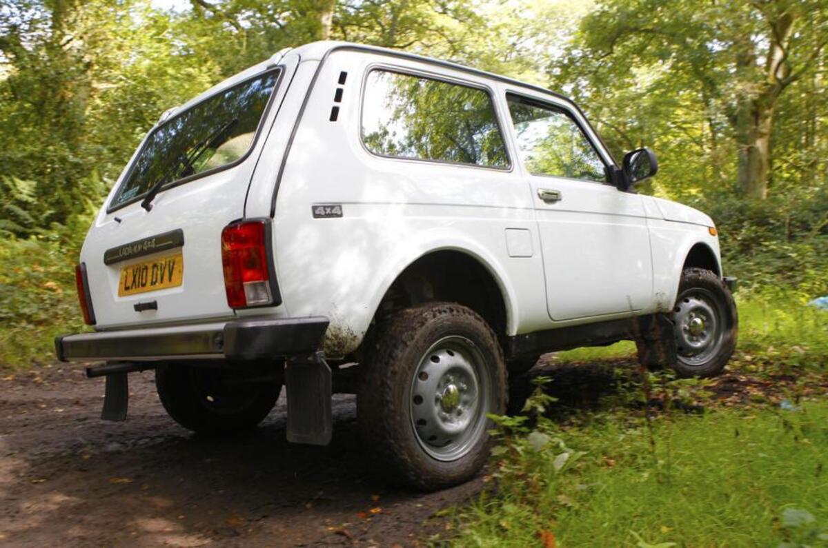 lada niva 2 lada niva 2