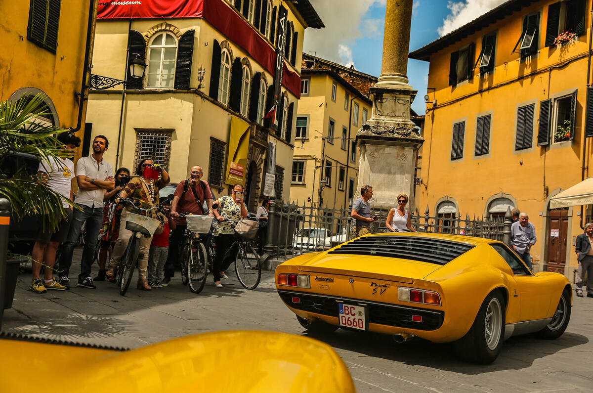 Lamborghini Miura