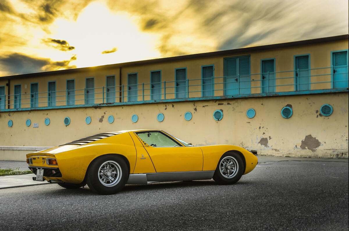 Lamborghini Miura