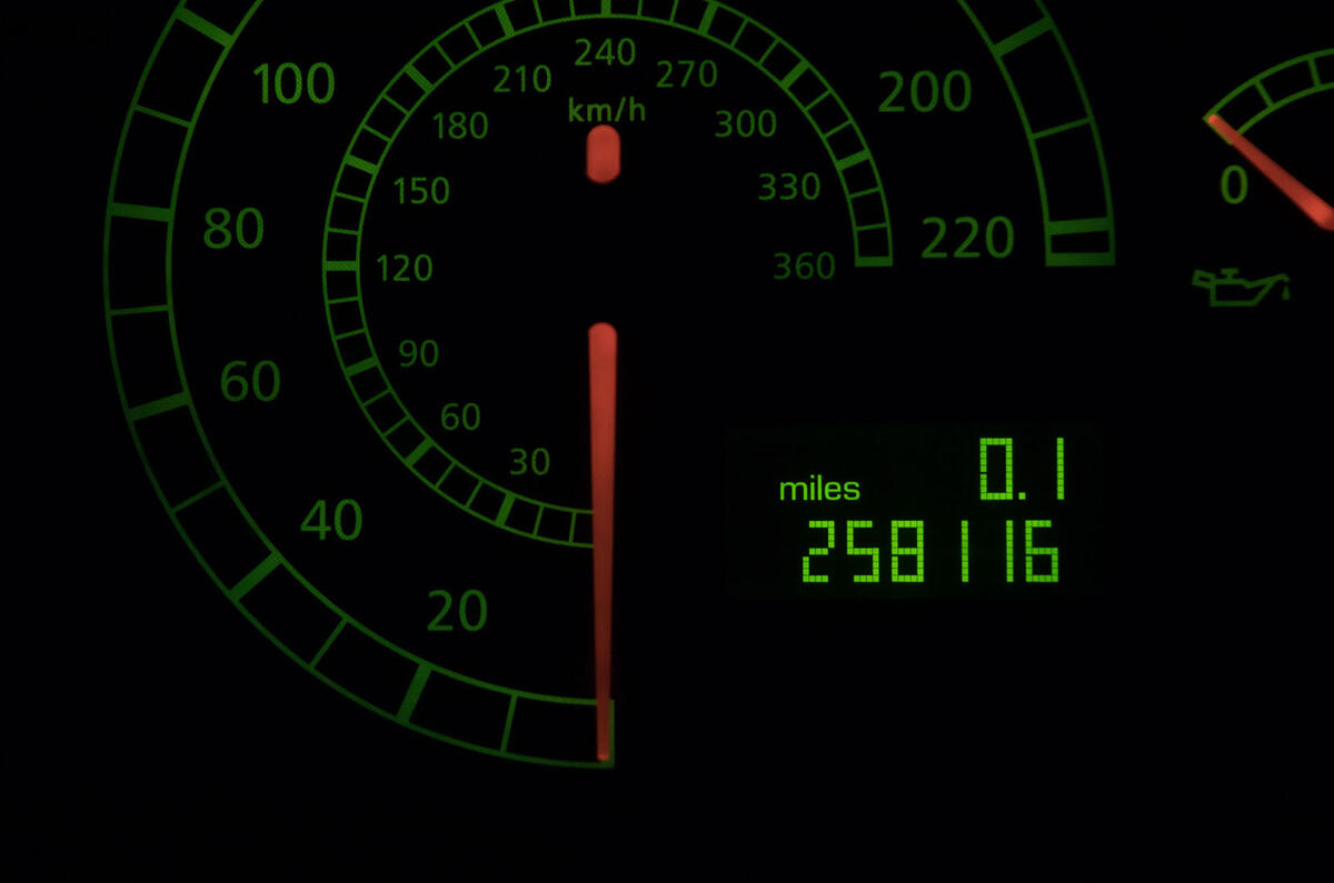 Driving a Lamborghini Murcielago with 258k miles on the clock