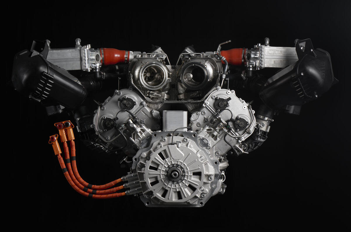 Lamborghini 634 hybrid V8 1