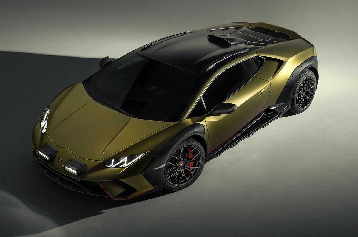 Lamborghini Huracan Sterrato top