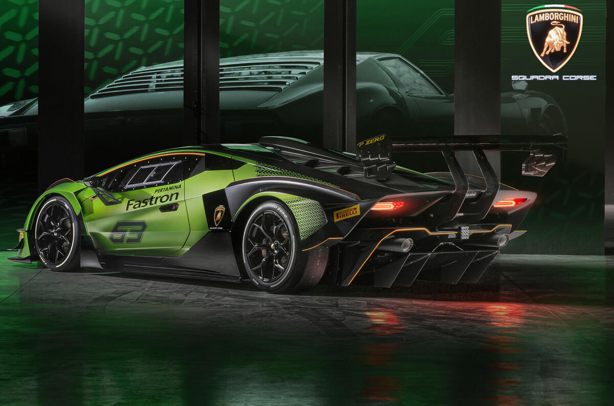 2020 Lamborghini Essenza SCV12 - rear