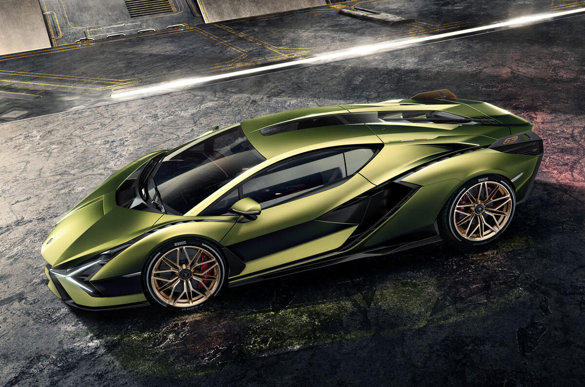 Lamborghini Sian reveal images - static side