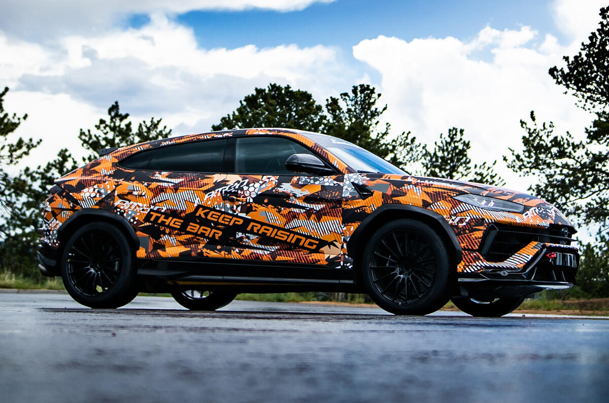 Lamborghini Urus   Pikes Peak Record 2022 static Lamborghini Urus   Pikes Peak Record 2022 static