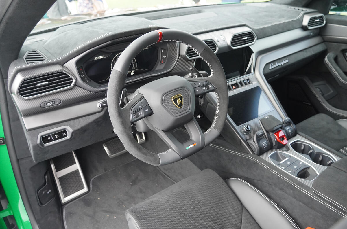 Lamborghini Urus Pebble Beach interior Lamborghini Urus Pebble Beach interior