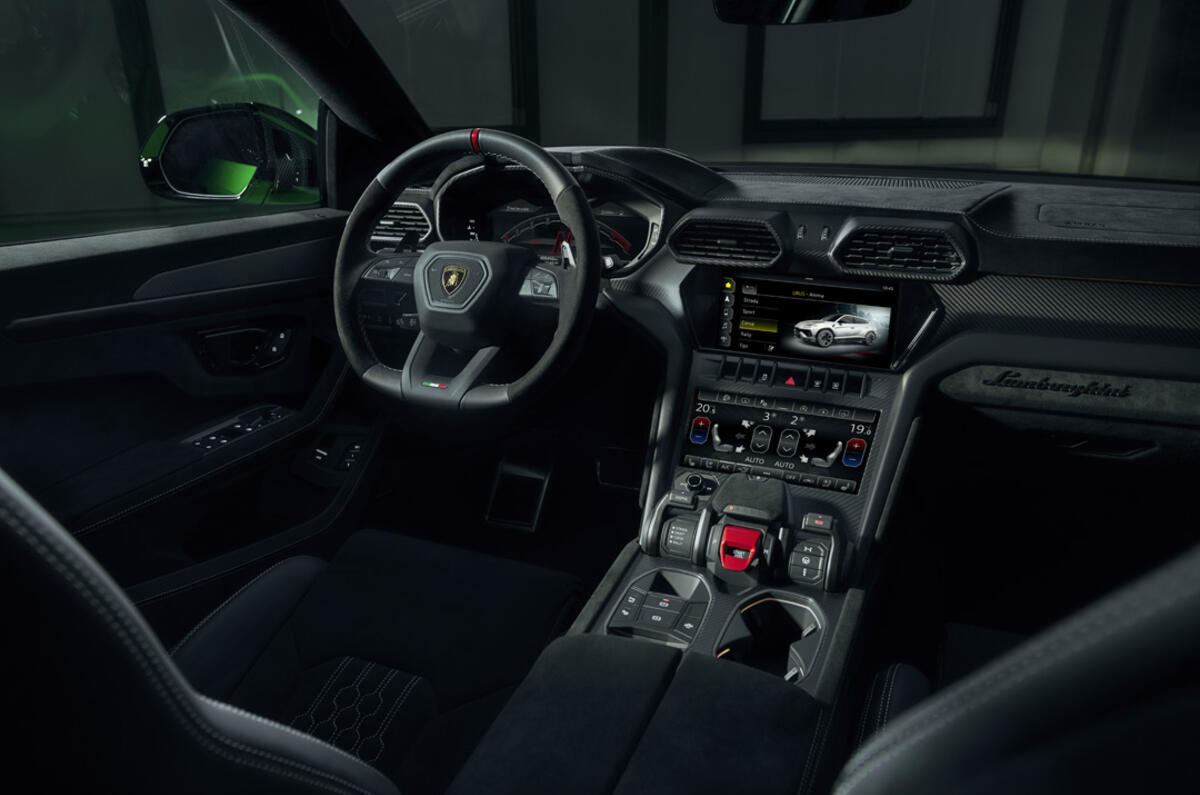 Lamborghini Urus Performante interior Lamborghini Urus Performante interior