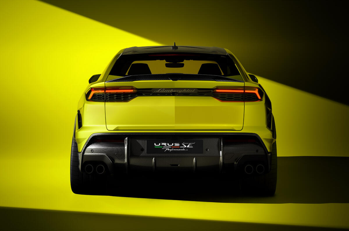 Lamborghni Urus 2026 02