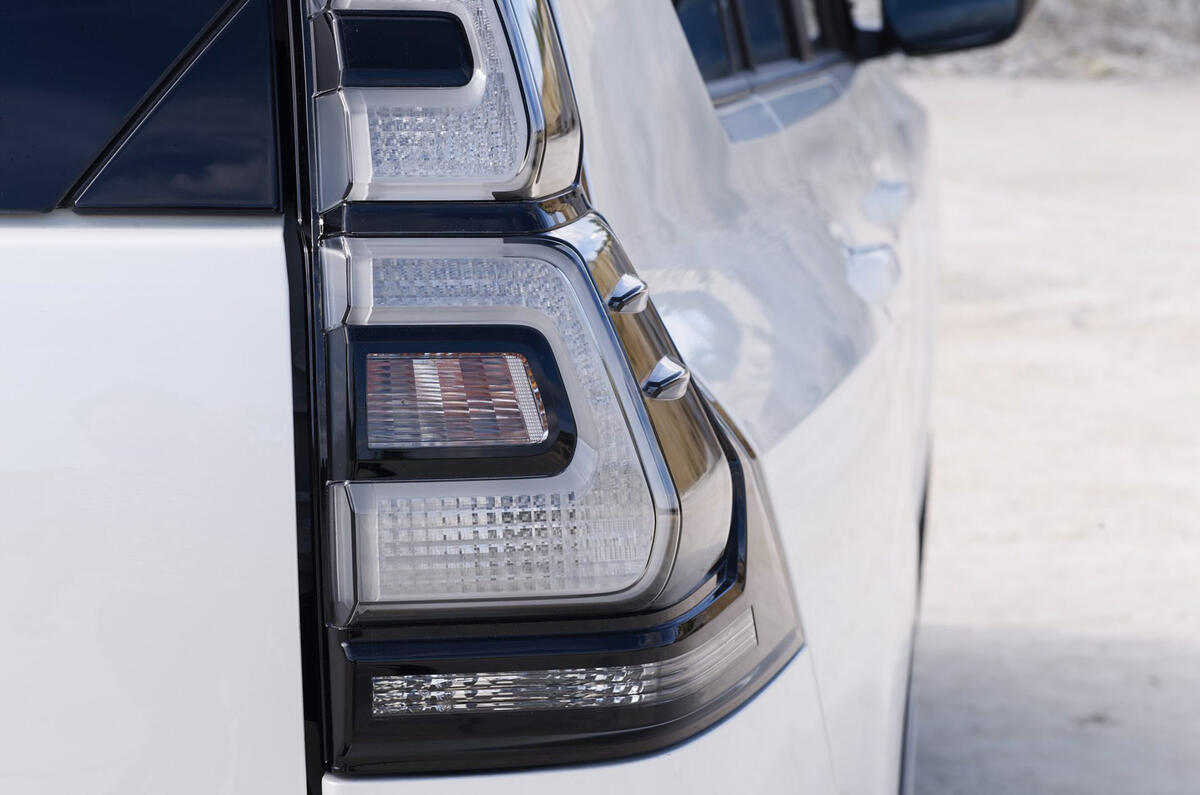 2020 Toyota Land Cruiser - rear light 2020 Toyota Land Cruiser - rear light