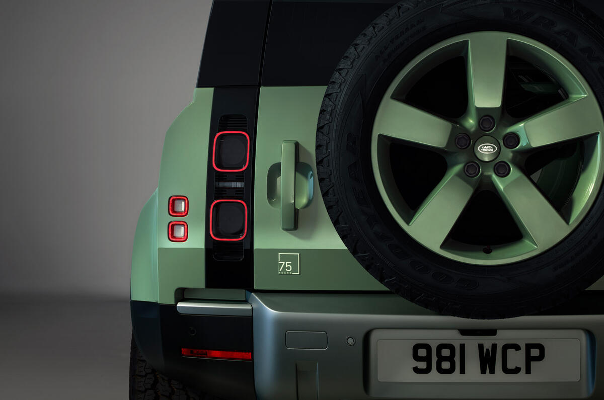Land rover defender 75 limited edition badge detail Land rover defender 75 limited edition badge detail