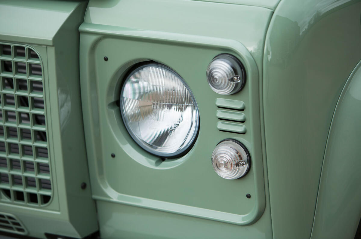 Land Rover Defender For Sale >> The last ever Land Rover Defender: full gallery and ... Land Rover Defender For Sale >> The last ever Land Rover Defender: full gallery and ...