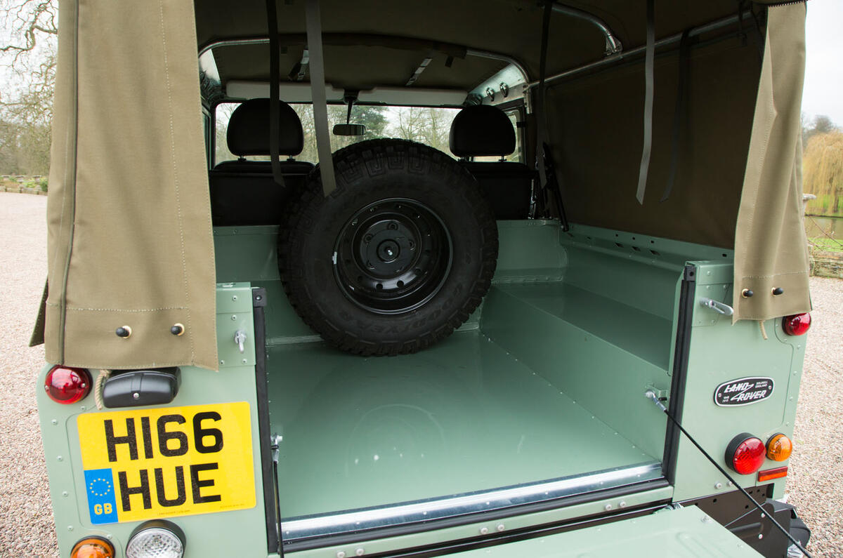 Last ever Land Rover Defender 90