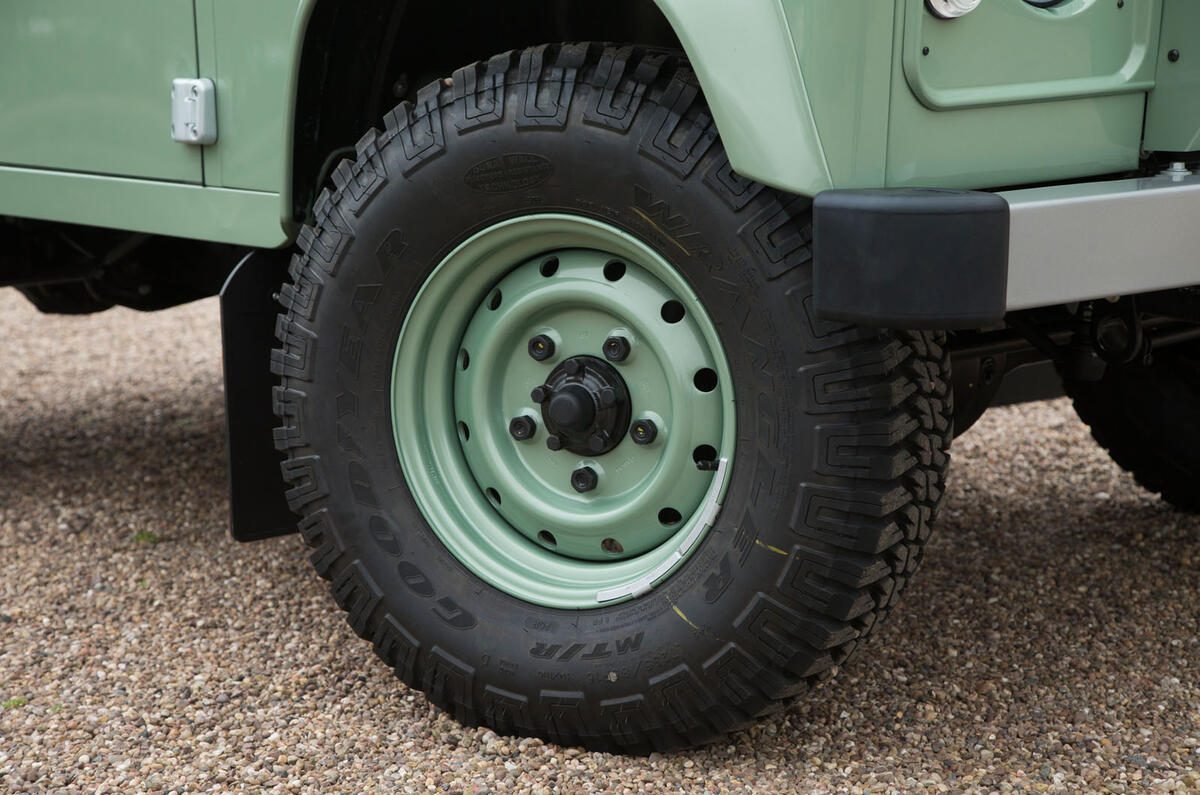 Last ever Land Rover Defender 90