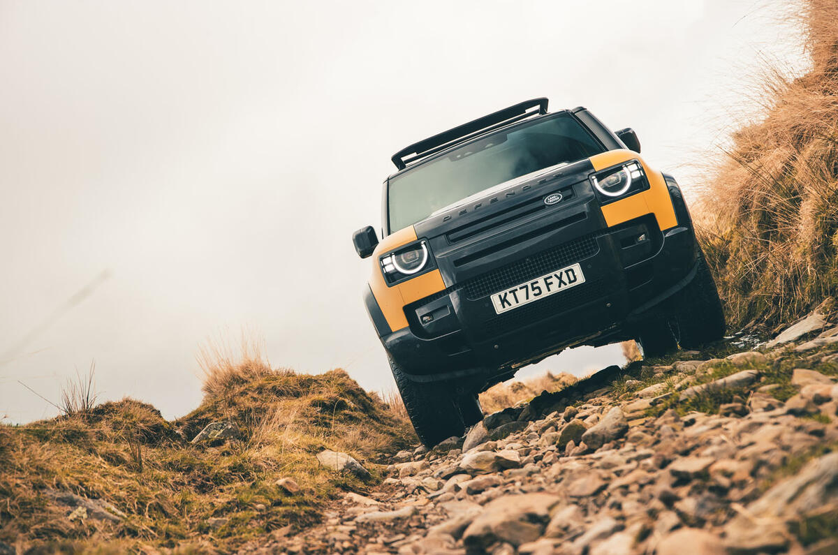 Land Rover Defender Trophy review 2026 050