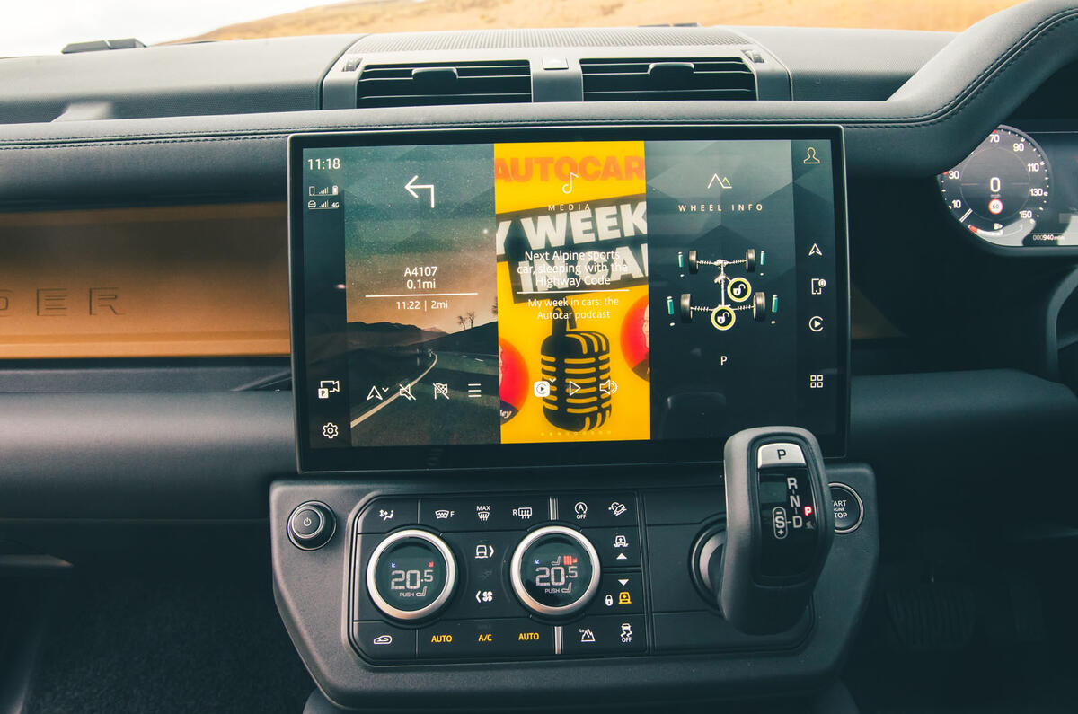 Land Rover Defender Trophy review 2026 057