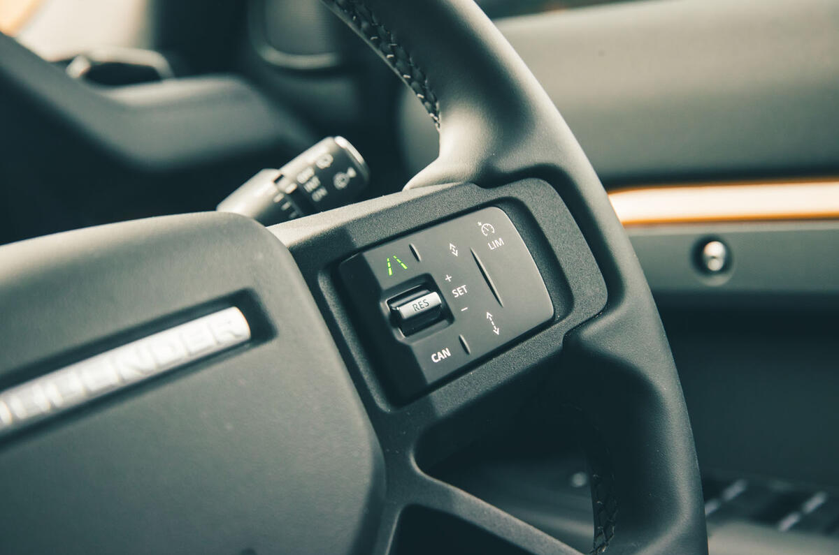 Land Rover Defender Trophy review 2026 060