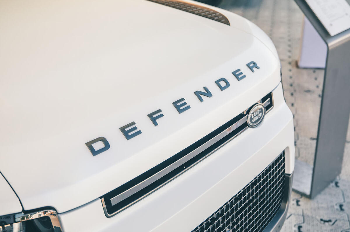 land rover defender vertex fos 2026 jh 2