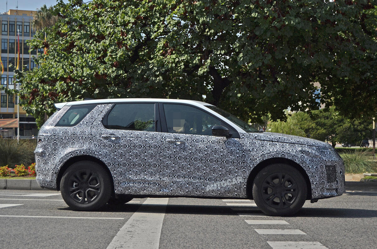 Land Rover Discovery Sport spy shot side profile
