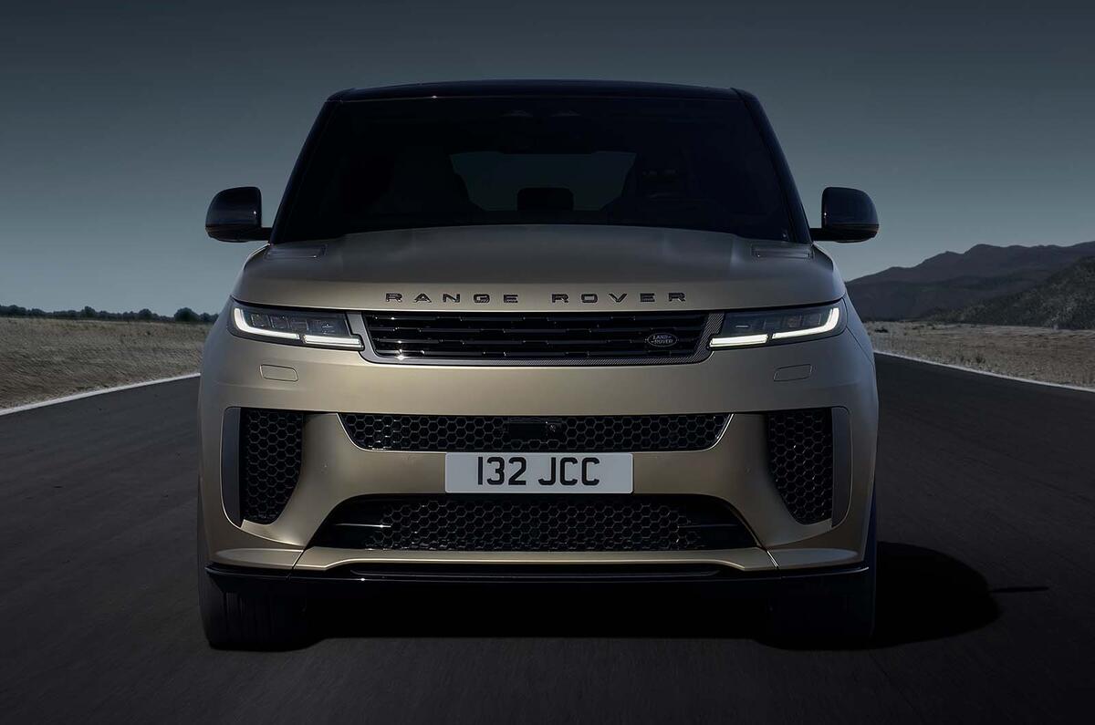 Land Rover Range Rover Sport SV front Land Rover Range Rover Sport SV front