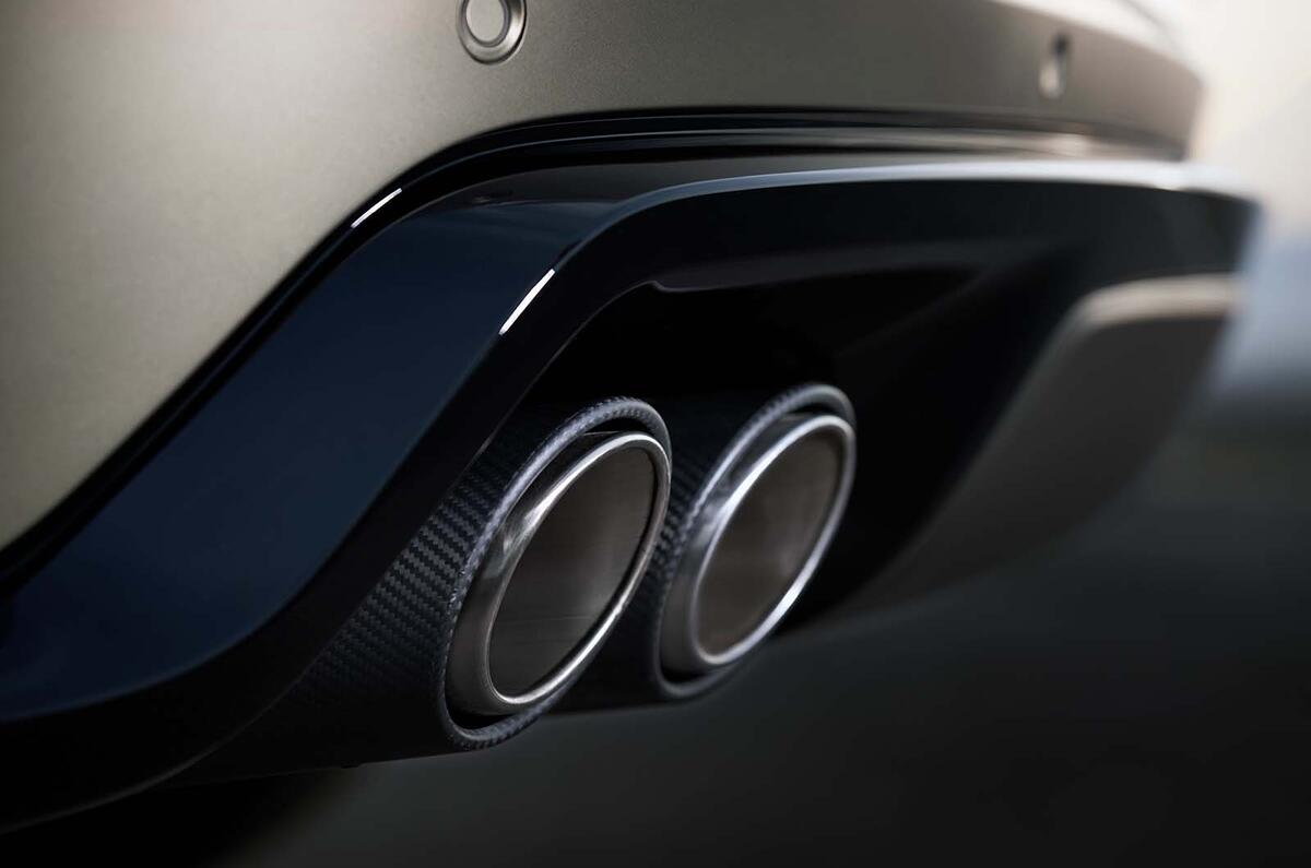 Land Rover Range Rover Sport SV rear exhausts Land Rover Range Rover Sport SV rear exhausts