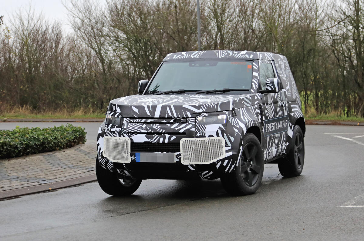 Land Rover Defender