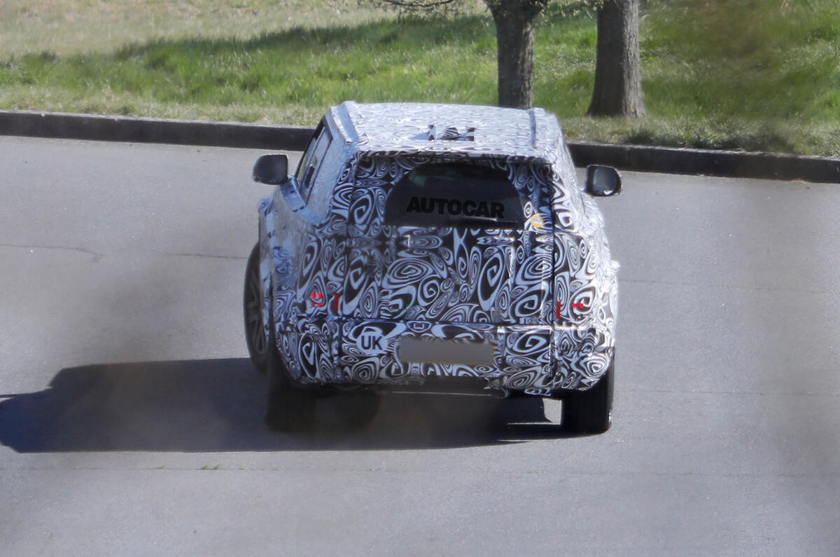 Land Rover Defender Sport prototype   .jpg766 Land Rover Defender Sport prototype   .jpg766