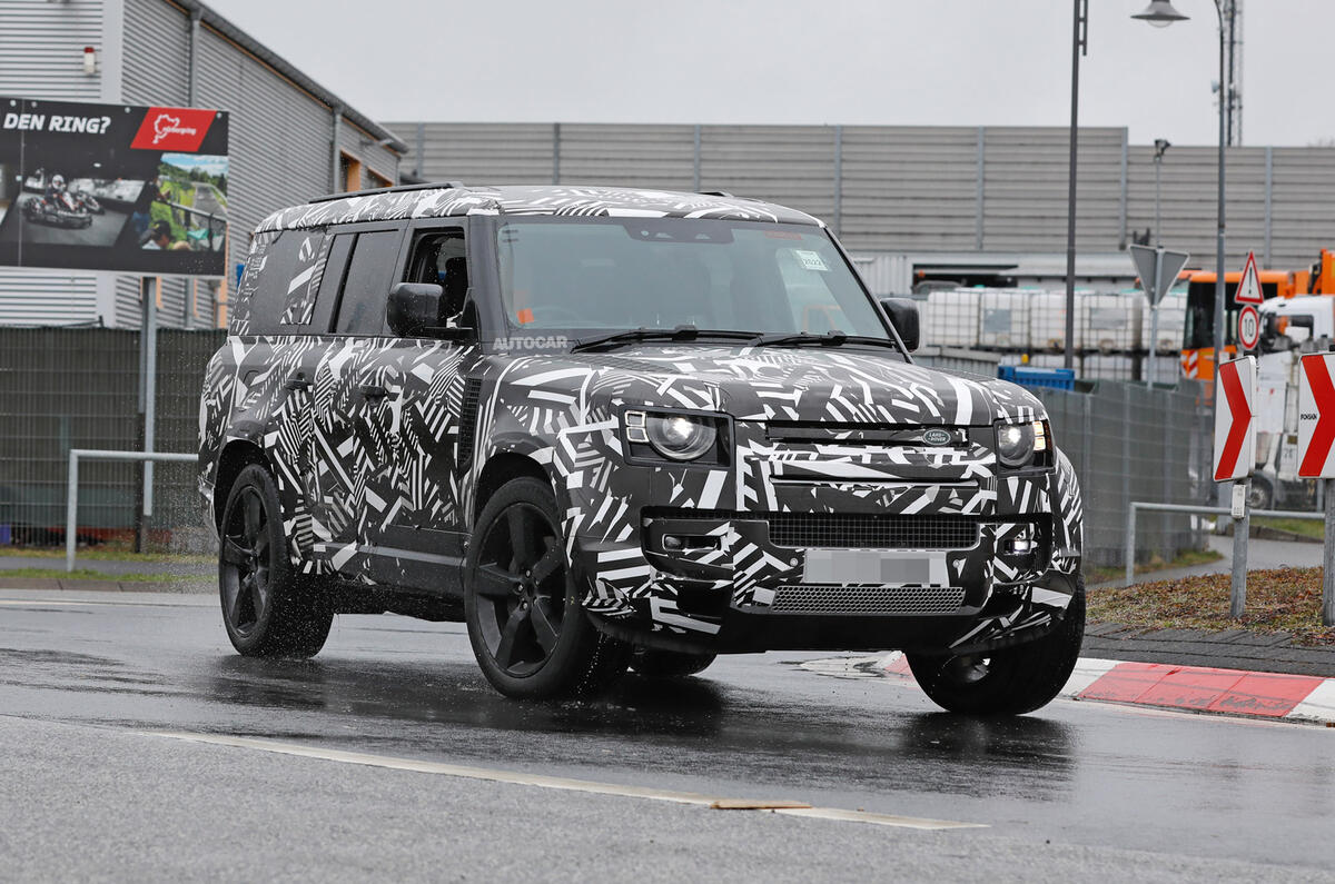 Land Rover spies 96 Land Rover spies 96