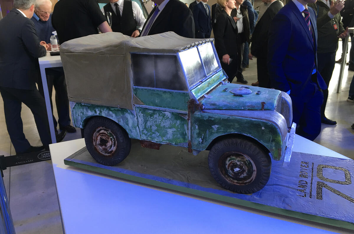 Land Rover 70
