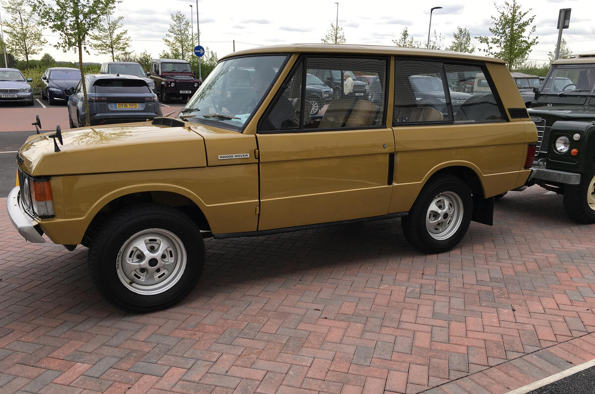 Land Rover 70