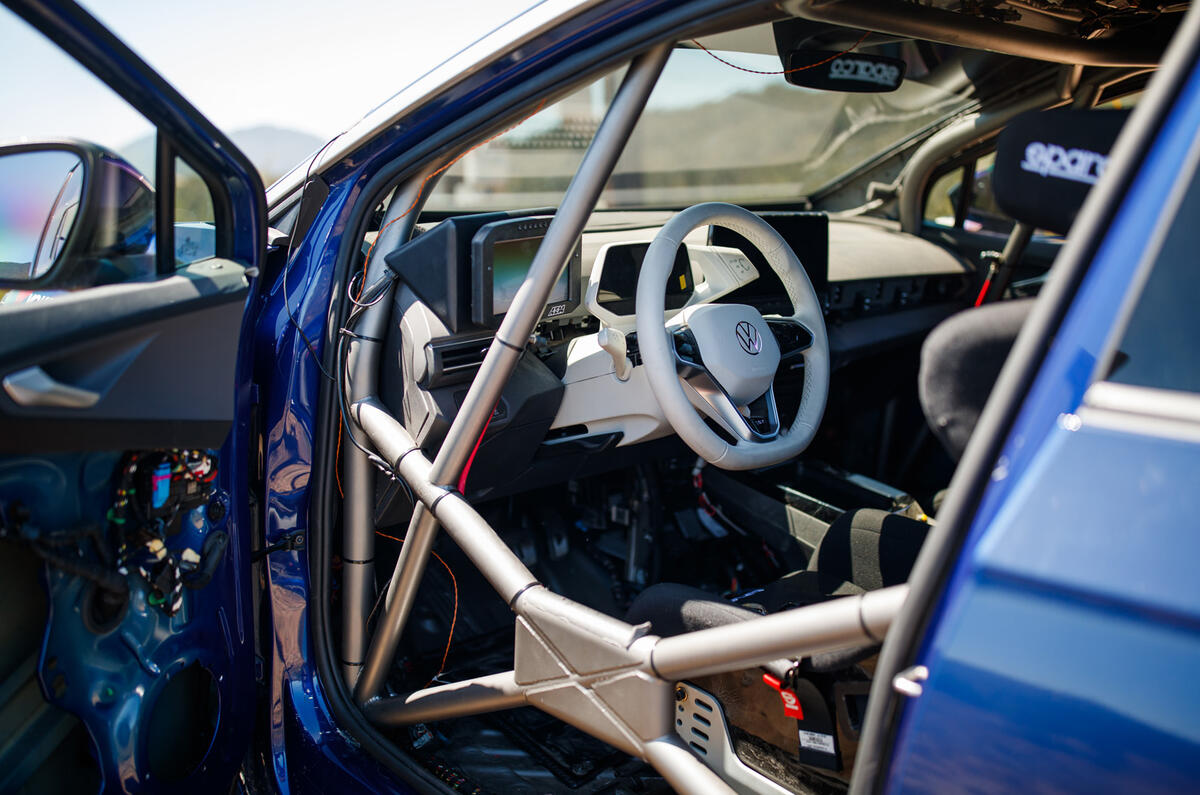 Large 13300 VolkswagentotestID.4EVperformanceinNORRAMexican1000off roadrace Large 13300 VolkswagentotestID.4EVperformanceinNORRAMexican1000off roadrace