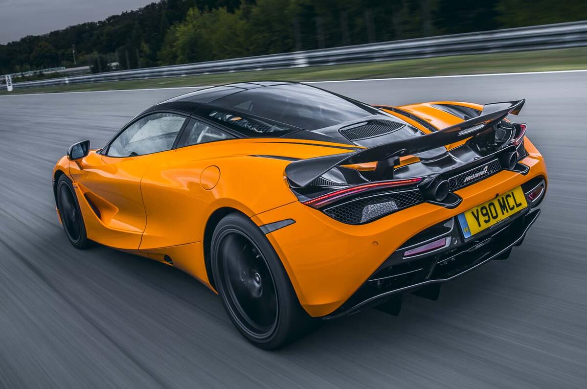 McLaren 720S track pack