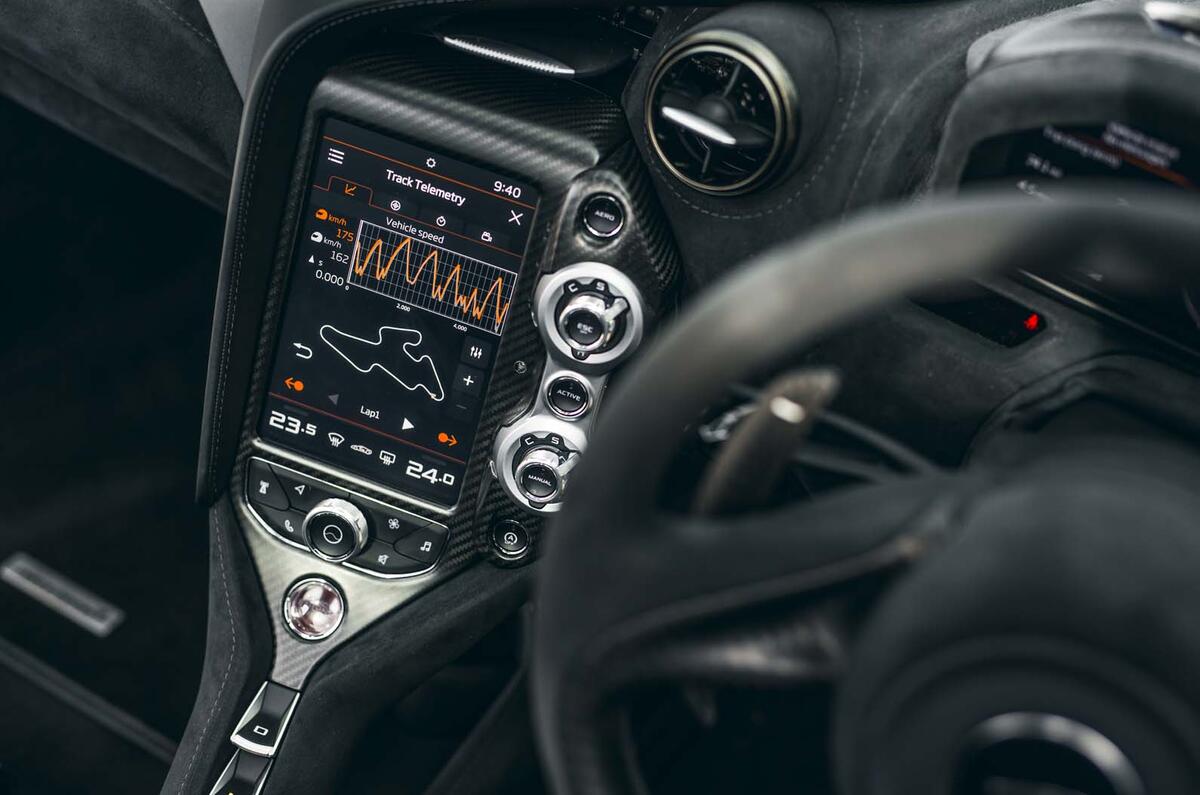 McLaren 720S track pack