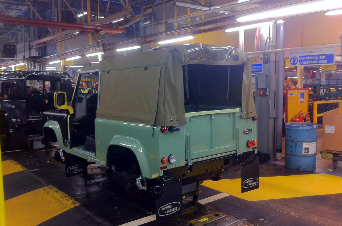 Land Rover Defender