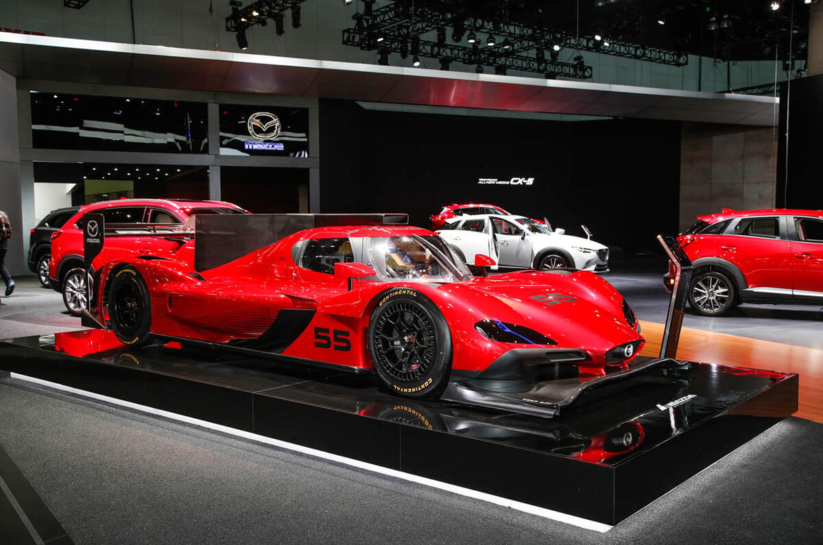 2016 LA motor show - live blog and gallery